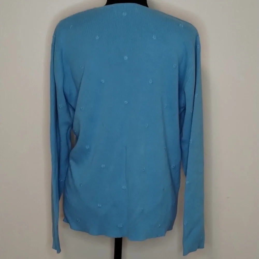 Denim & Co Blue V neck button up sweater blue stitched flowers Sz M